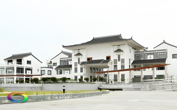 戴南文化藝術(shù)中心禮堂舞臺設(shè)備、舞臺阻燃幕布全面升級 賦能多元藝術(shù)呈現(xiàn)